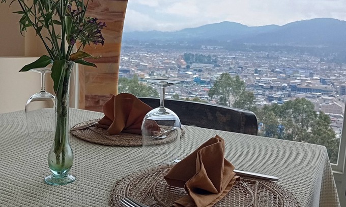 Facatativa Hotel | Di Carbone Hotel Gastrobar