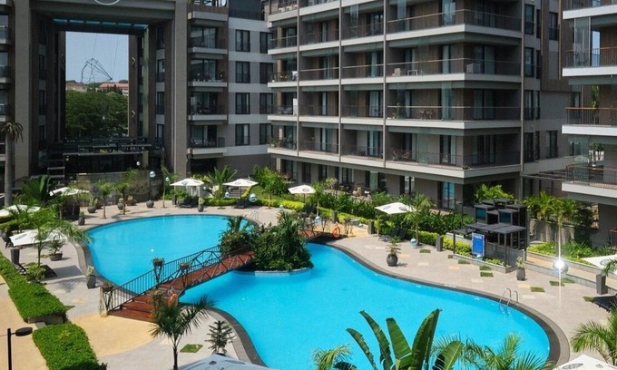 Cantonments Apartment | Diamond In City Luxury One Bedroom Duplex With Pool View By ZENORA Living
