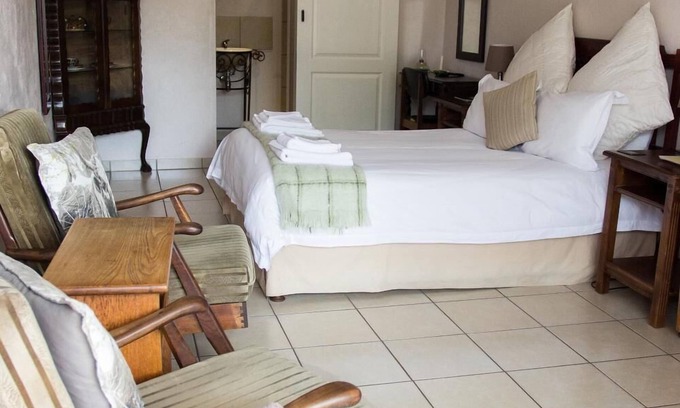 Colesberg House | Die Kleipot Guesthouse
