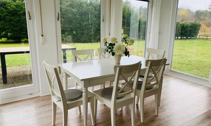 Nebel Apartment | Diese Ferienwohnung Liegt im Erdgeschoss Eines Wunderschön Gelegenen Hauses mit Riesigem Grundstück in Nebel