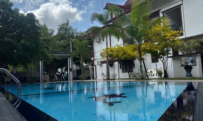 Anuradhapura Villa | Difference Rajarata Hotel with AC in historic Anuradhapura