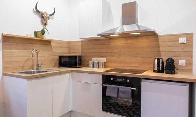 Parilly Apartment | DIFY Ethnic Chic - Parilly