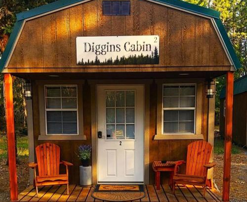 Cave Junction House | Diggins Cabin 2
