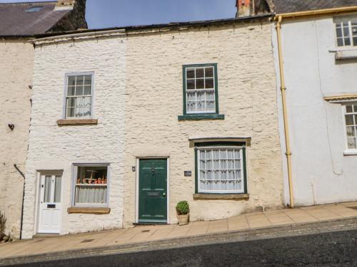 Richmond House | Dillons Cottage