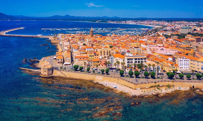 Alghero Villa | Dimora Patrizia With Pool, Alghero, Italy