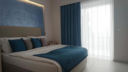 Loutraki Apartment | Diolkos Studios