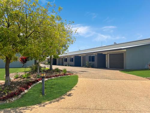 Emerald Apartment | Direct Collective - Villas on Rivergum