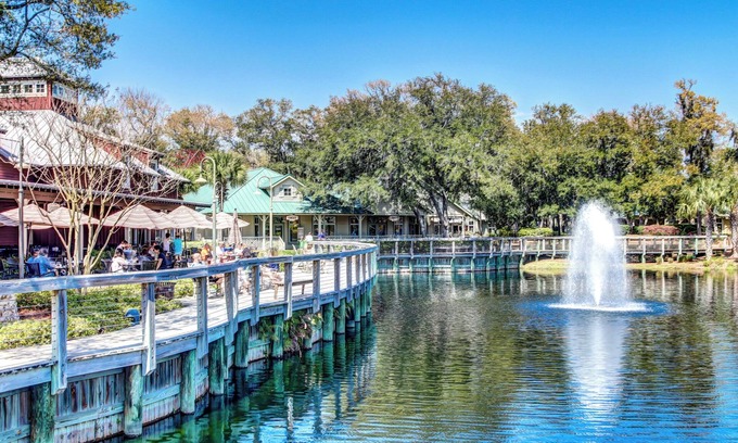 Fernandina Beach Condo | Direct Ocean Views from Sandcastles 1 Bed/1 Bath Condo!