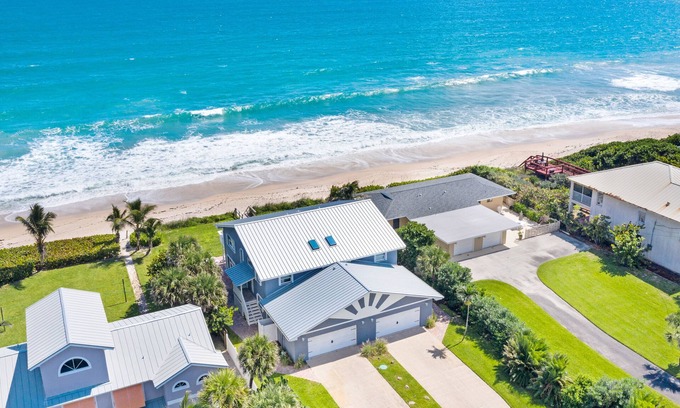 Floridana Beach House | Direct Oceanfront Heavenly Retreat