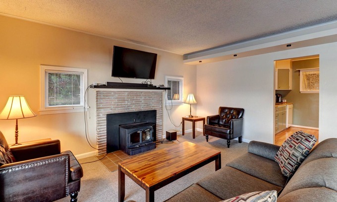 Bainbridge Island House | Direct waterfront - welcoming home with fireplace, full kitchen & furnished deck