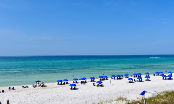 Seaside House | Directly Across From Beach In Seaside, FL! Little Dipper Cottage, Sleeps 2