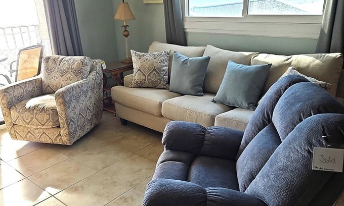 Biltmore Beach Condo | Directly on beach,1Bd-2Bt, stunning view. Beach chair service. Easy beach access