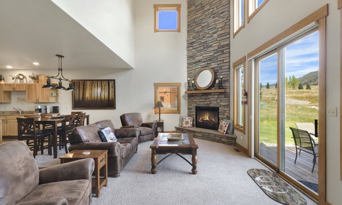 South Fork House | Discount Golf Privileges - Overlooks 9th Green - 20 Mins to Wolf Creek Ski