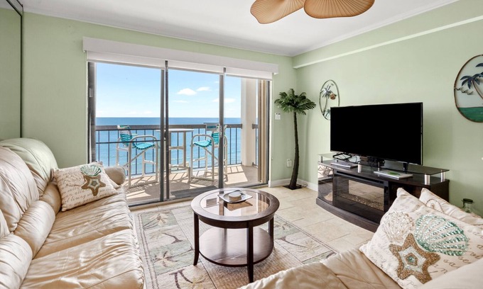North Myrtle Beach Condo | Discover a top-tier beach getaway at SEA MARSH II 1003