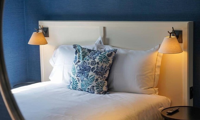 Alkmaar Hotel | Discover Alkmaar from Unique Cell Room