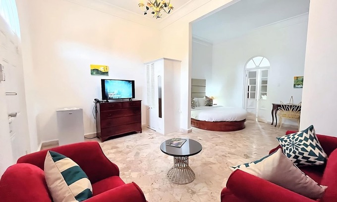 Port Antonio Apartment | Discover the charm of Jamaica! Spacious Suite Near Reach Falls & Boston Beach