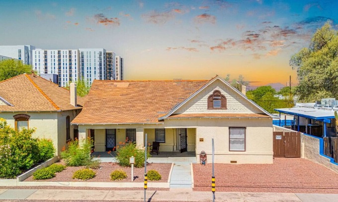 Iron Horse House | Discover The Martin House: A Historic Tucson Gem