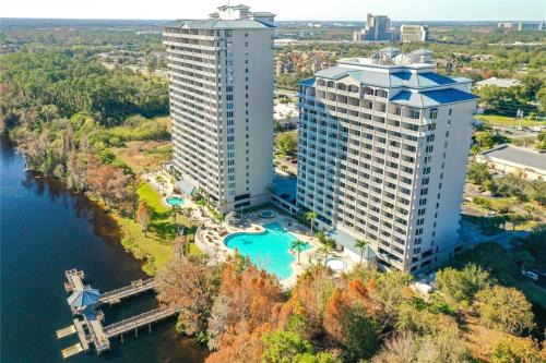 Florida Central Atlantic Coast Apartment | Disney 1 mile Rare Lakeview Blue Heron Beach Resort