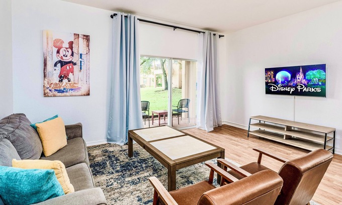 Wellington Villa | Disney Area 4-bedroom Magical Villa! Resort Home! Free Parking! Waterpark! Pool!