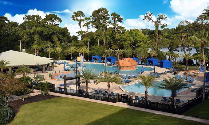 Lake Buena Vista House | Disney Dream! Three Family-Friendly Units, Pools, Shuttle to Disney Parks