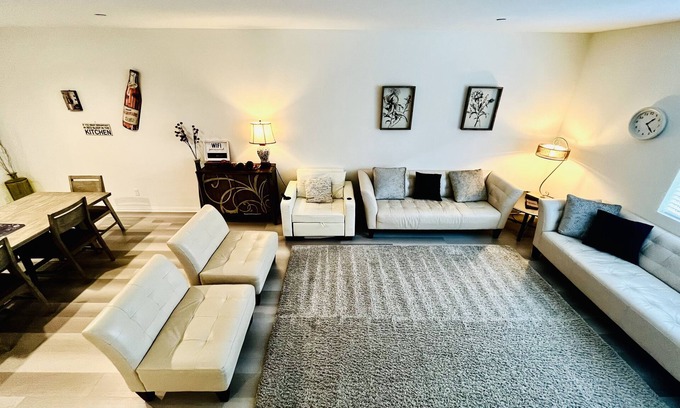 Lacy House | Disneyland New condo3 BD 3.5BA 2Car 1900sqft EV2charger