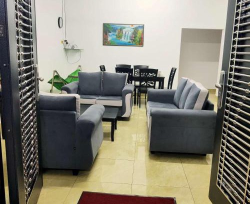 Taman Mewah Apartment | Distance 1km from beach and town