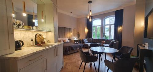 Olsztyn Apartment | DK Premium Ballady i Romanse