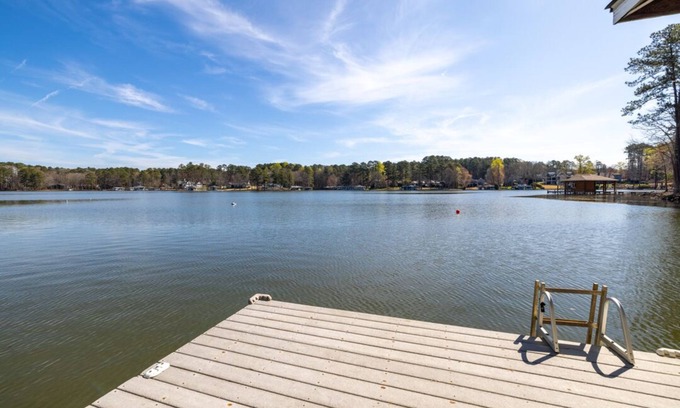 Osprey Point House | Dock Daze | Luxury Rental | Great Views & Lot | 3-night min