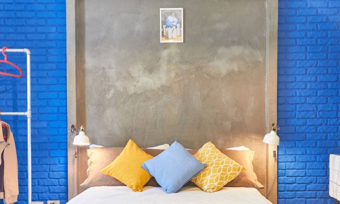 Barriera di Milano Apartment | Docks Art by Wonderful Italy