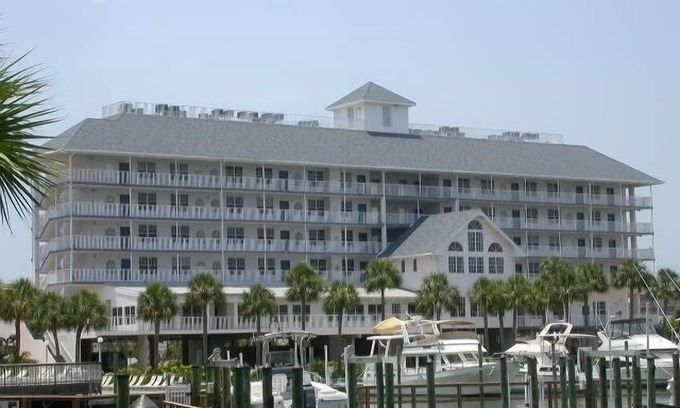 Clearwater Beach Condo | Dockside606 Clearwater Beach