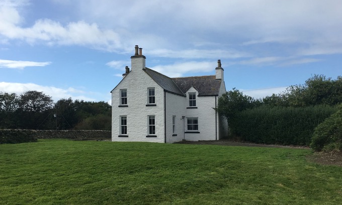 Glasserton House | Dog and Family Friendly Traditional Galloway Farmhouse