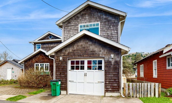 Rockaway Beach House | Dog-friendly beach home with firepit, private hot tub, beach access & arcade