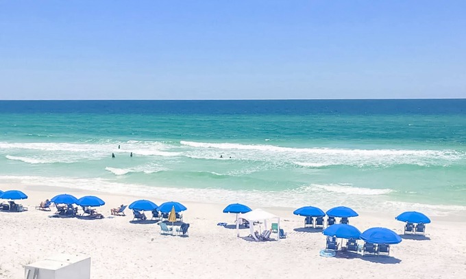 Seagrove Beach Condo | Dog-friendly condo with balcony, washer/dryer, central AC - near the beach