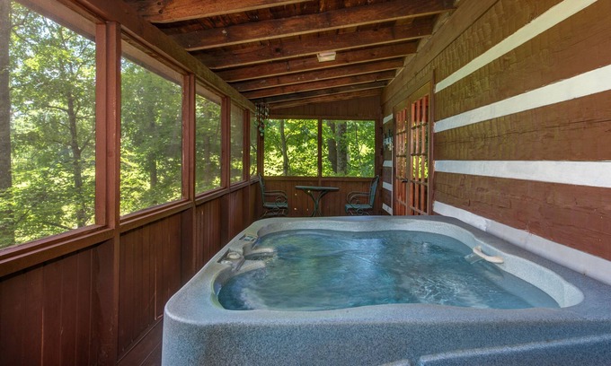 Gatlinburg - Pigeon Forge Cabin | Dog-friendly cabin w/screened deck, fireplace & jet tub +free attraction tickets