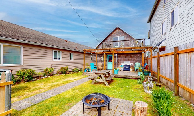 Rockaway Beach Cottage | Dog-Friendly Cottage with Private Hot Tub, Close to Beach & Downtown