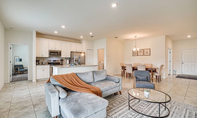 Mariner House | Dog-Friendly Home w/Screened Porch in Cape Coral!