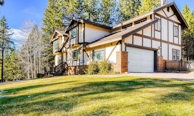 Round Hill Village House | Dog-friendly home with pool table, fireplaces, & private hot tub, sleeps 10