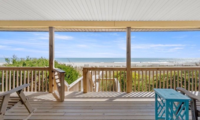Holden Beach House | Dog friendly, oceanfront home 4BR/2BA, 5 minute walk to main island attractions.