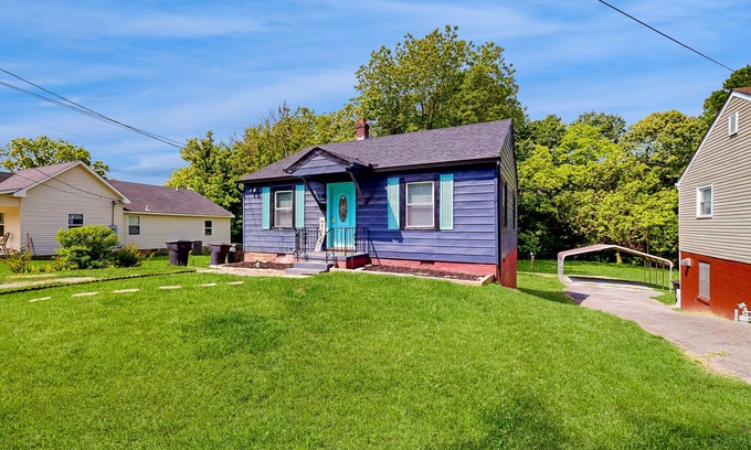 Burlington House | Dog-friendly spacious home near lake & town with fireplace & private backyard
