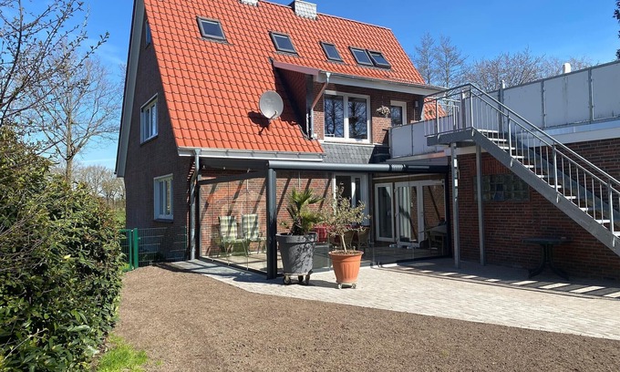 Grosefehn Apartment | Dog-friendly vacation apartment in East Frisia with fenced garden