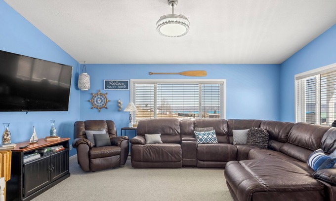 Garden City House | Dog Friendly with a View