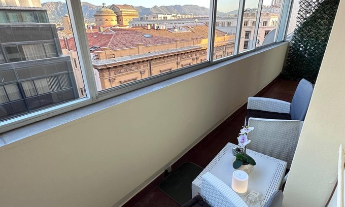 Ruggero Settimo Apartment | Dolce Attico, the ideal place for a vacation, favored for its location.