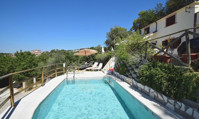 Schifanoia Villa | Dolci Colline - Nice villa on the beautifull hills of Umbria, 50 min from Rome