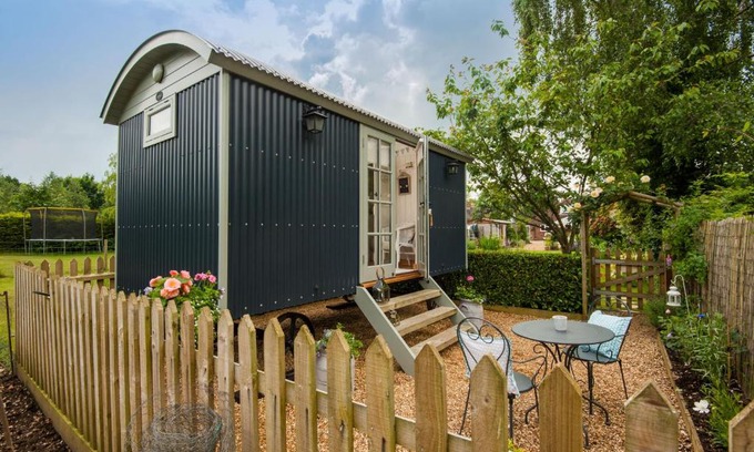New Forest District Bed & Breakfast | Dolly at Lowlands