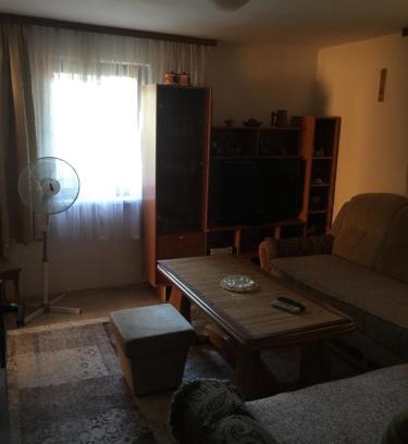 Bosnia Apartment | Dolores