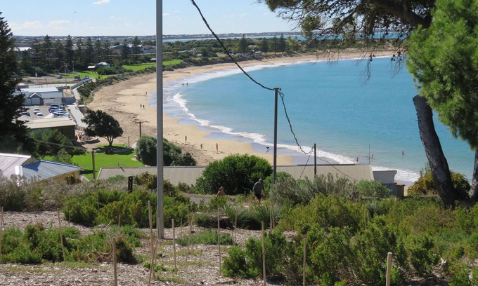 Port Elliot Apartment | DOLPHIN 10 on Horseshoe Bay,Port Elliot