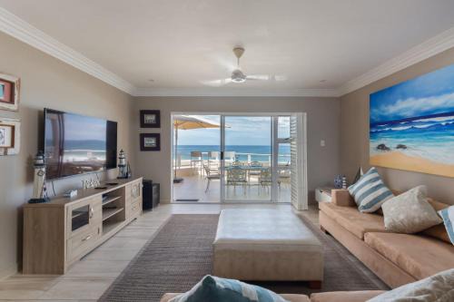 Ballito Apartment | Dolphin Cove 5 Ballito on the Beach