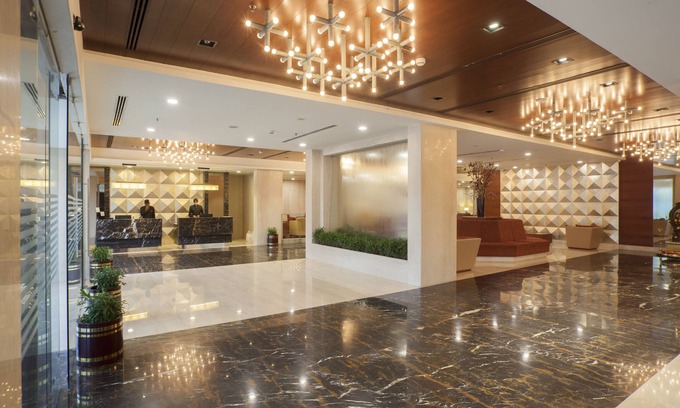 Dabagardens Hotel | Dolphin Hotel