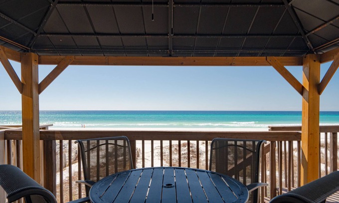 Panama City Beach House | Dolphin Waves Townhouse Unit 10 - PCB - 50 Yards to the beach! Pet Friendly