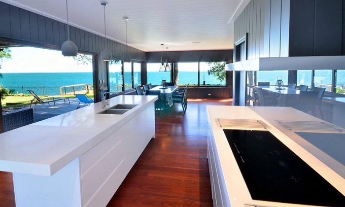 Amity Point House | Dolphins at Sunset | Superb 3 bed, 2 .5 bath water front Amity house